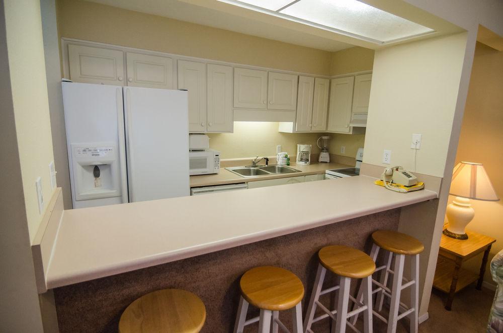 Sunswept Condominiums Panama City Beach Exterior photo