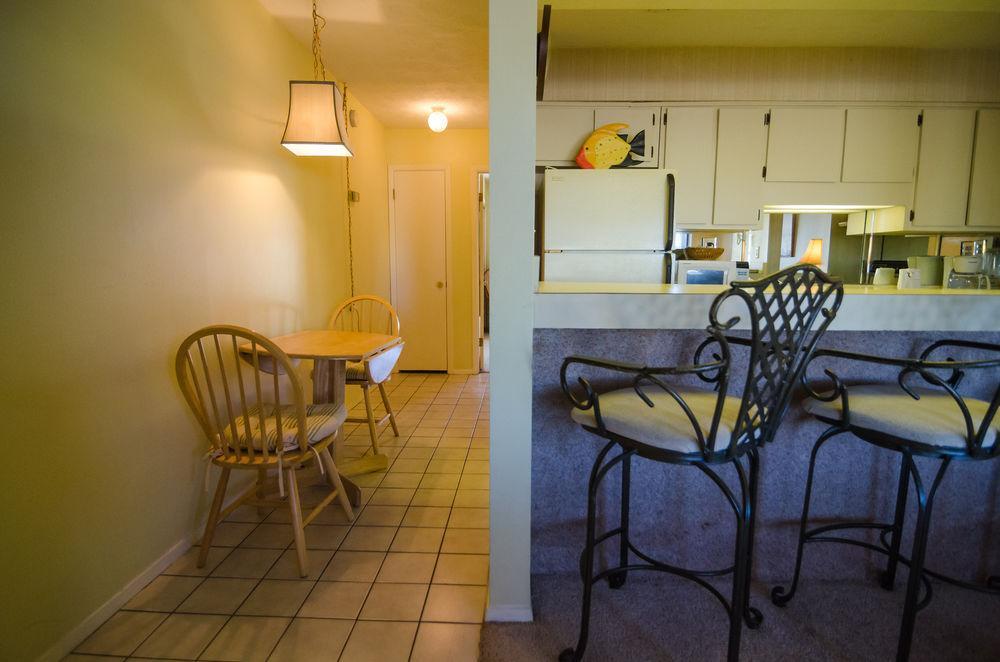 Sunswept Condominiums Panama City Beach Exterior photo