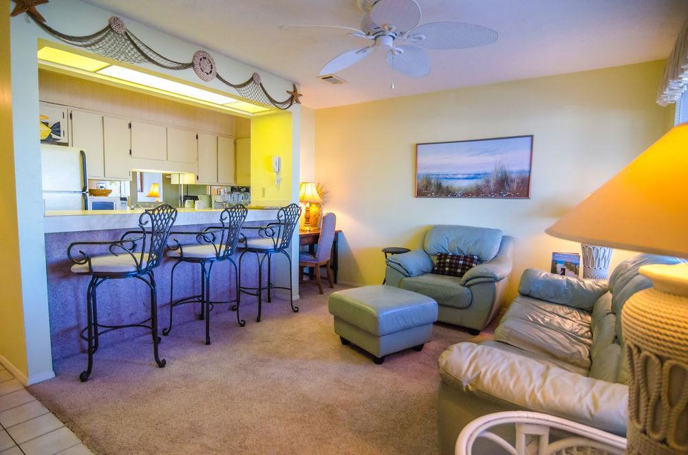 Sunswept Condominiums Panama City Beach Exterior photo